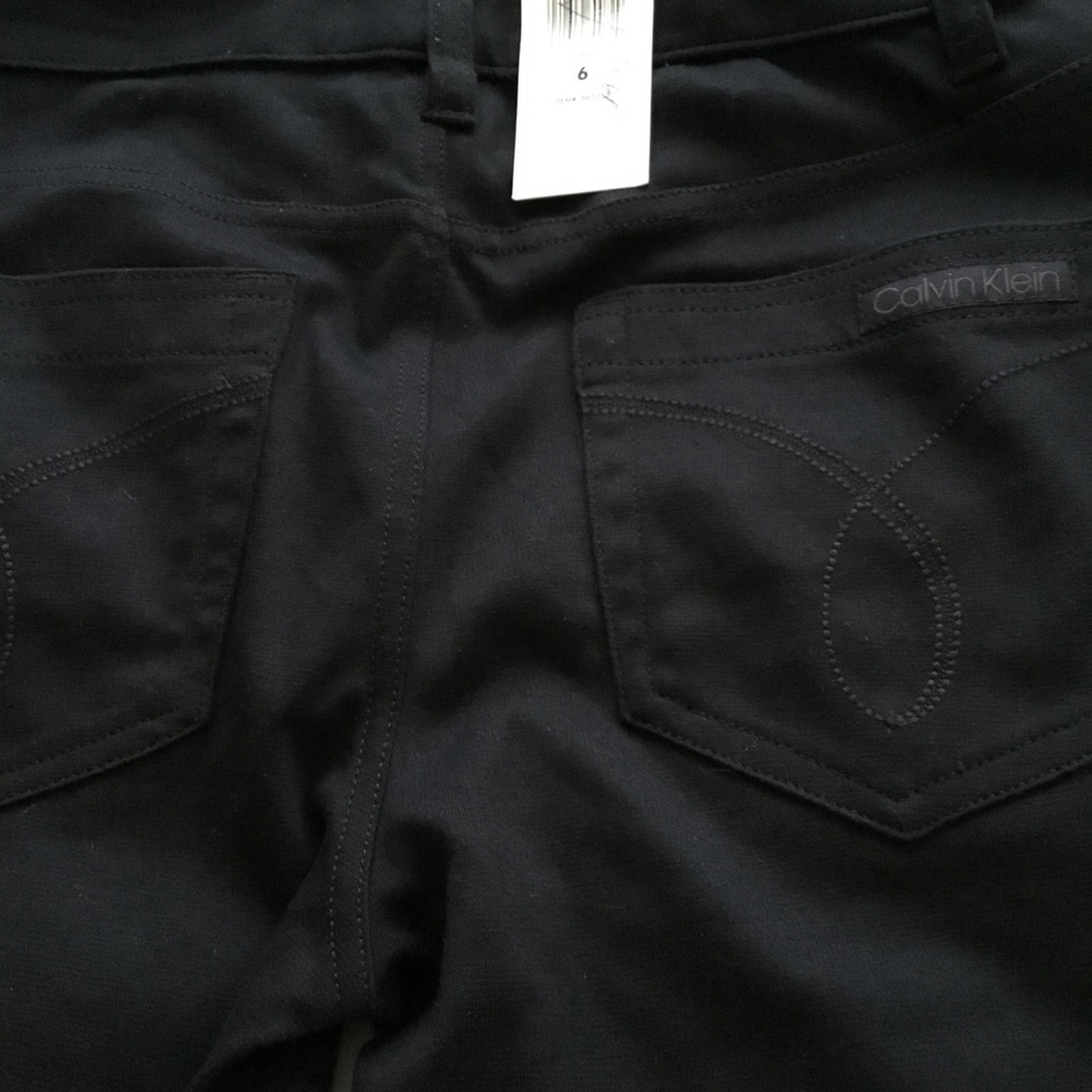 Calvin Klein Jeans.